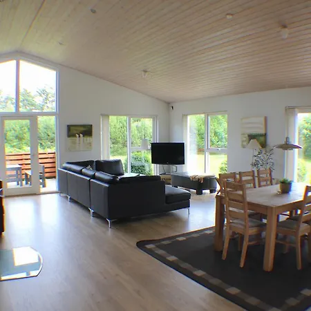 Hennebysvej Holiday House Dom wakacyjny *